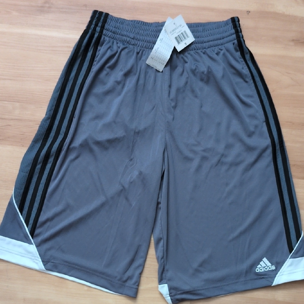 Adidas Men's Gray and Black Athletic Shorts